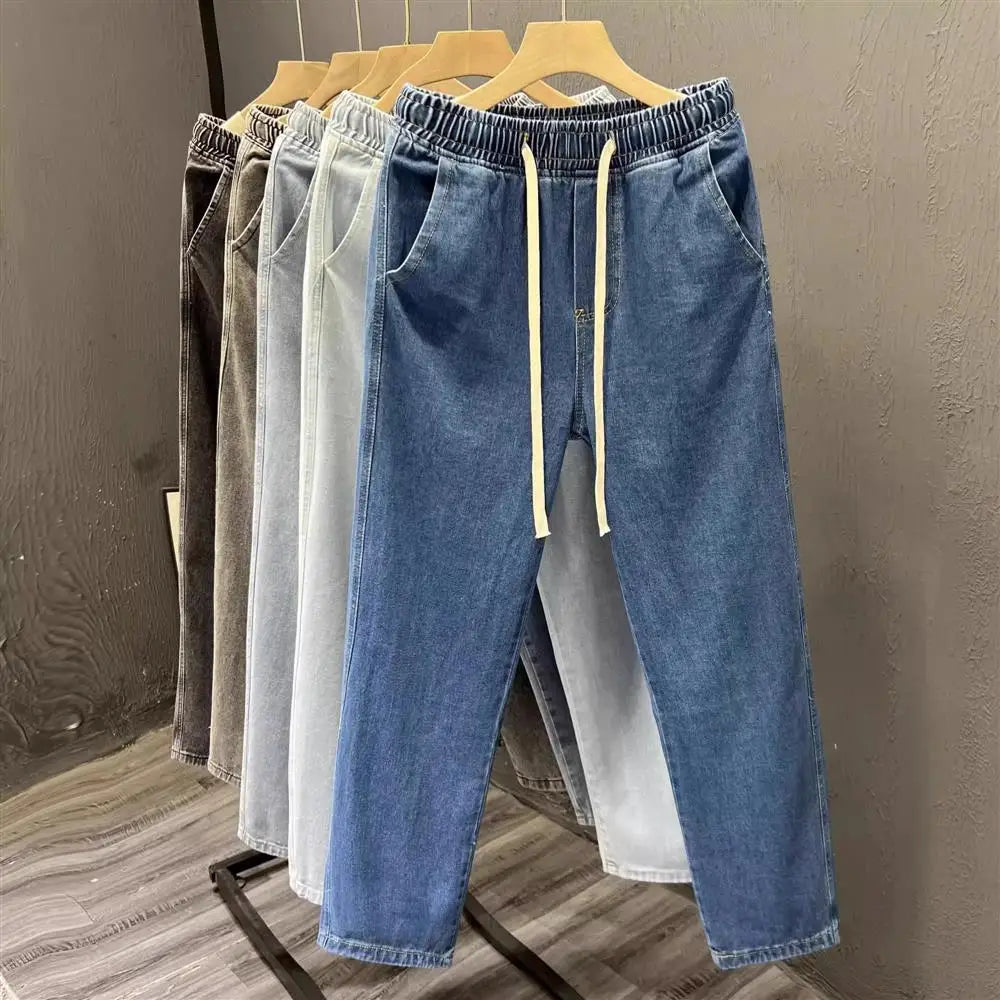 Men's Casual Loose Straight Leg Jeans -