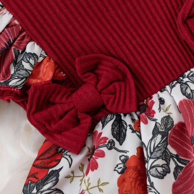 Dress your baby girl in adorable comfort with this striped cotton jumpsuit featuring a sweet bowknot—perfect for newborns! -
