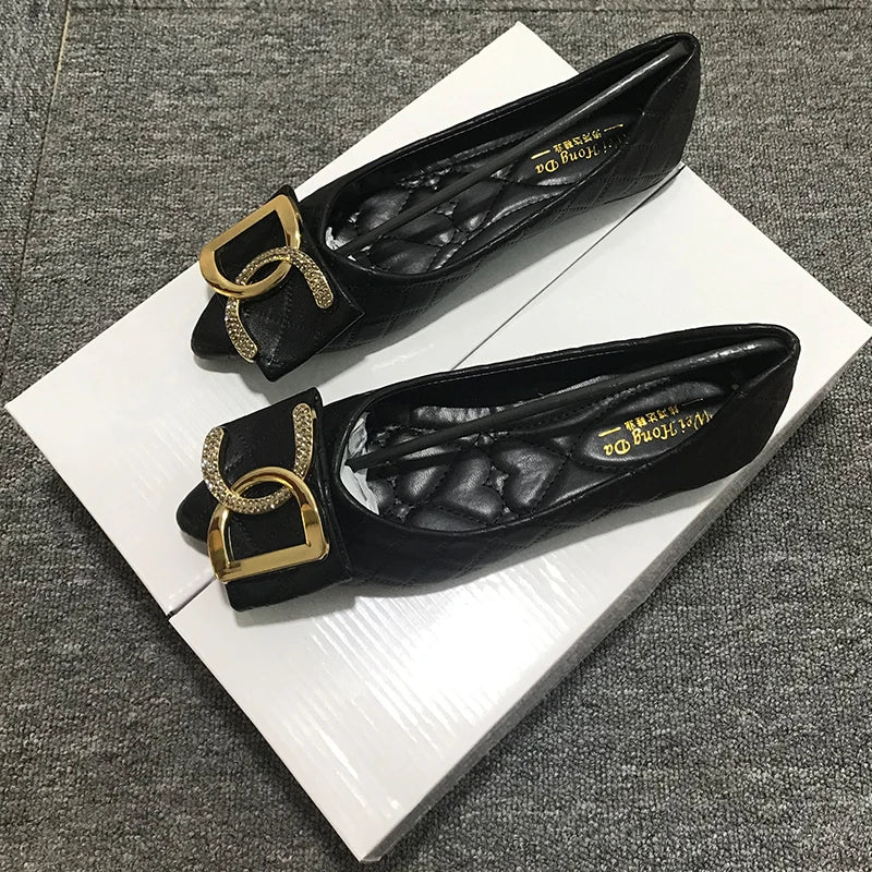 Pointed Flat Loafers -
