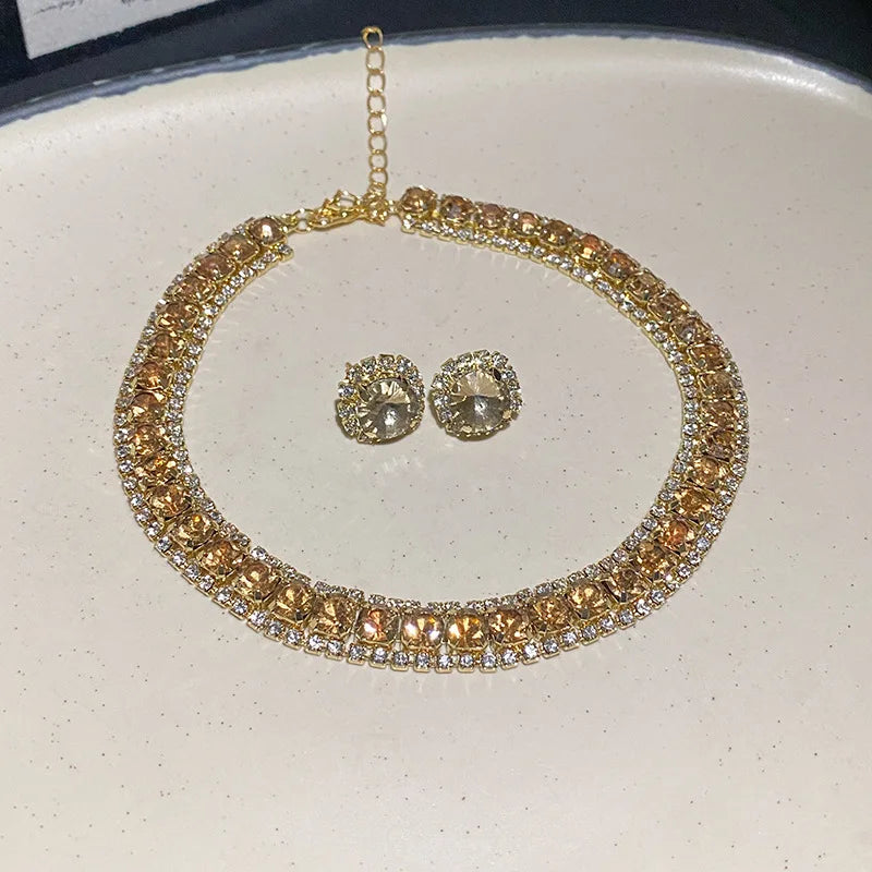 Green Necklace & Stud Earrings -