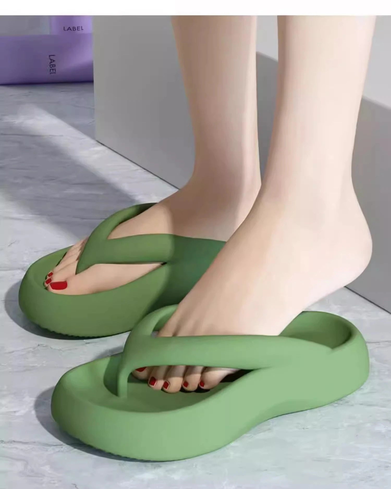 Thick soled flip flops with increased height 2024 new beach women's summer walking slippers -