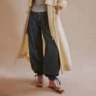 Own the streets this autumn with these high-waist baggy denim jeans for women—stylish streetwear with ultimate comfort! -