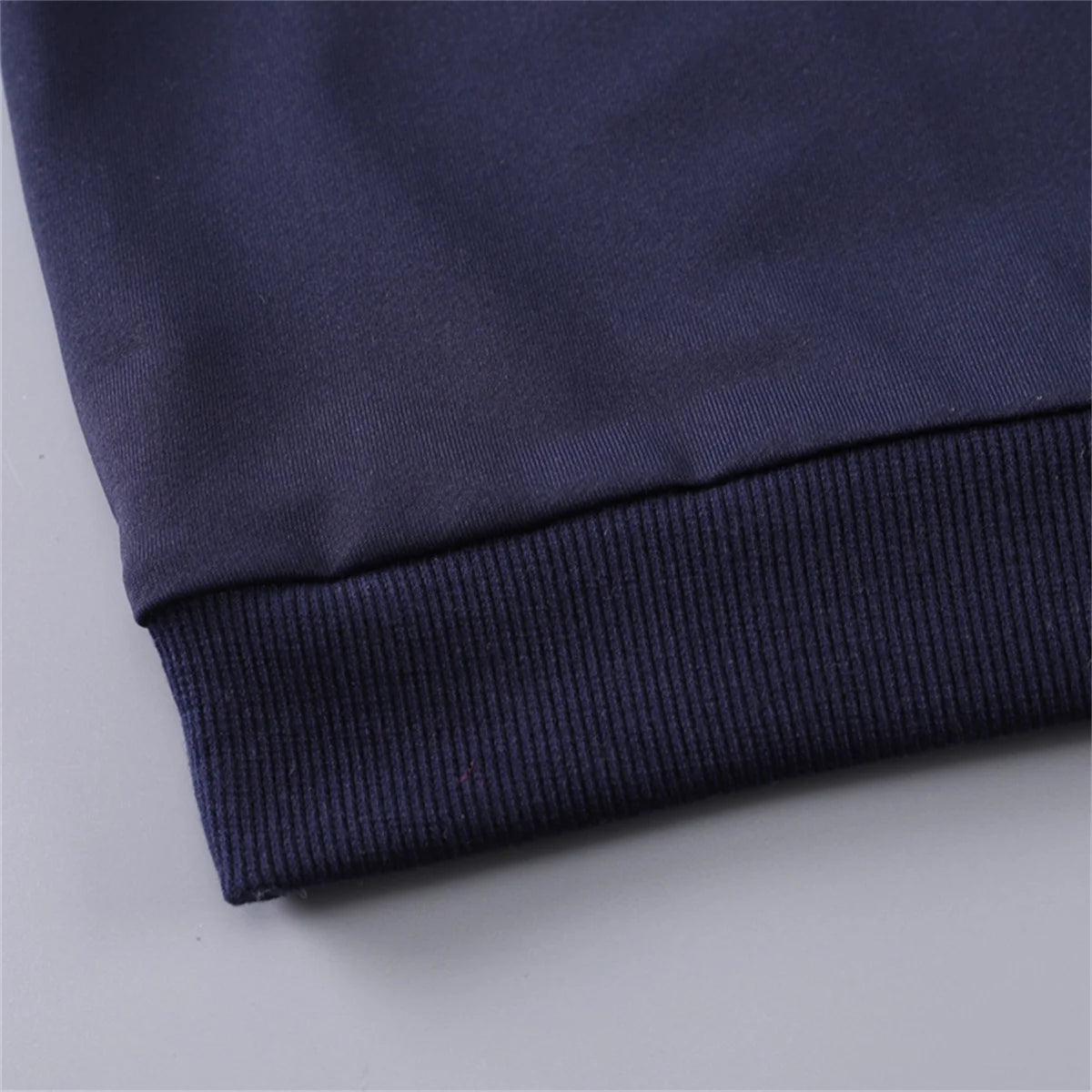 Dress your baby in simple style with these 2-piece sets of long-sleeved solid color clothing—perfect for spring and autumn wear! -