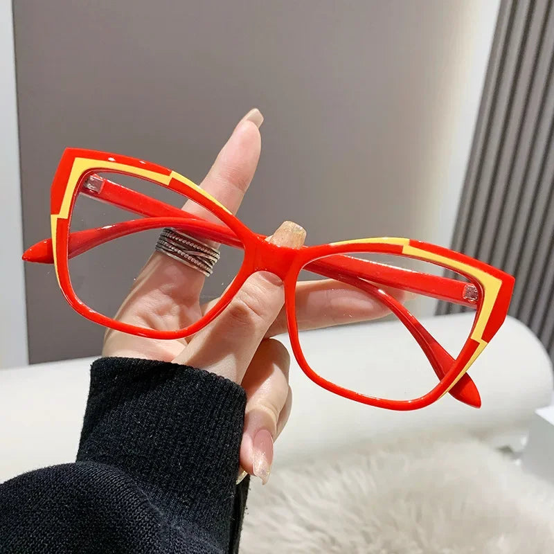 Protect your eyes with style using these cat-eye frames for women, featuring anti-blue light blocking lenses for comfortable and fashionable eyewear! -
