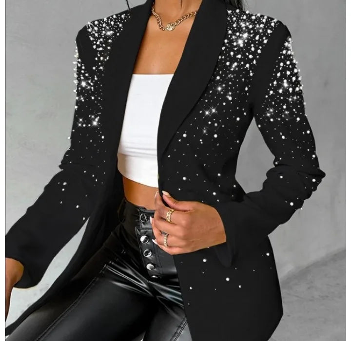 Stay effortlessly cool and stylish with these streetwear-inspired blazers for women—perfect for adding an urban edge to your wardrobe! -