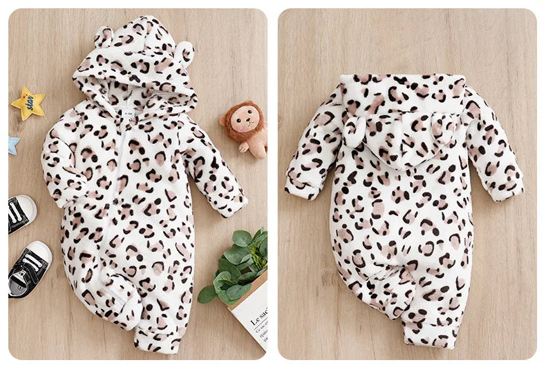 Keep your little ones stylish and cozy this spring with these leopard print flannel clothes—adorable cartoon designs great for baby boys and girls aged 0-18 months! -