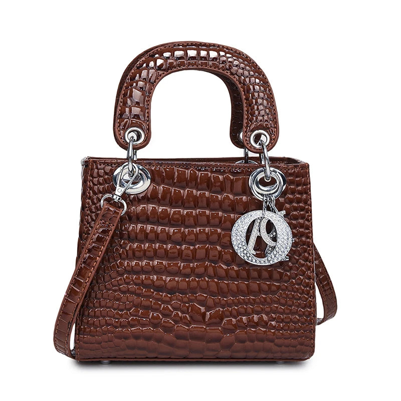 Make a style statement with this fashionable business tote bag designed for women. Featuring a touch of luxury, this bag is the perfect accessory to complement your professional look while adding a touch of elegance and sophistication. -
