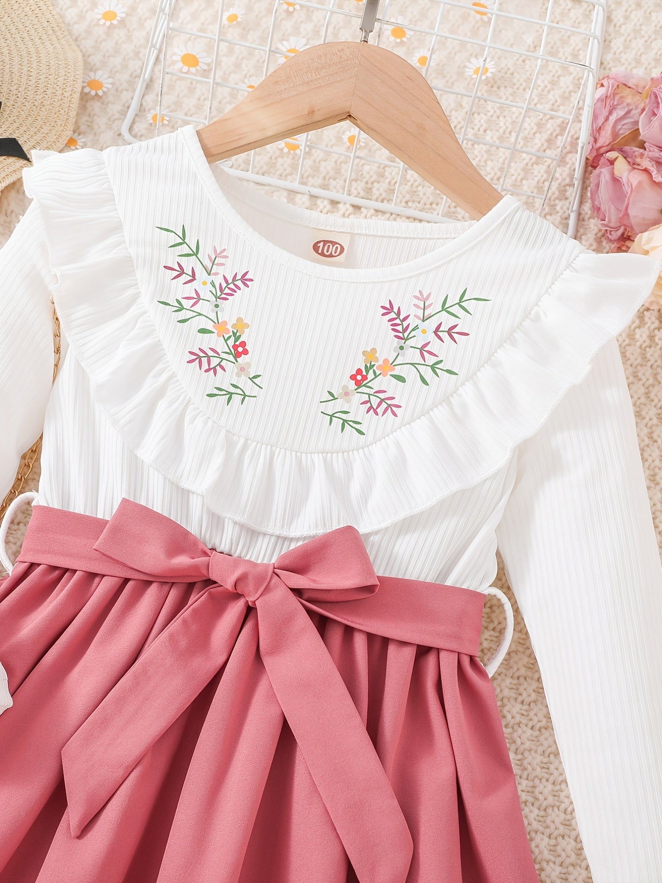 Girls' Floral Print Long Sleeve Dress with Belt - Knee-Length Round Neck Casual Outfit, Pink & White V-Neck Design for Spring & Fall, Dresses for Girls, Seasonal Fashion, Vneck Dress, Nontransparent Fabric -