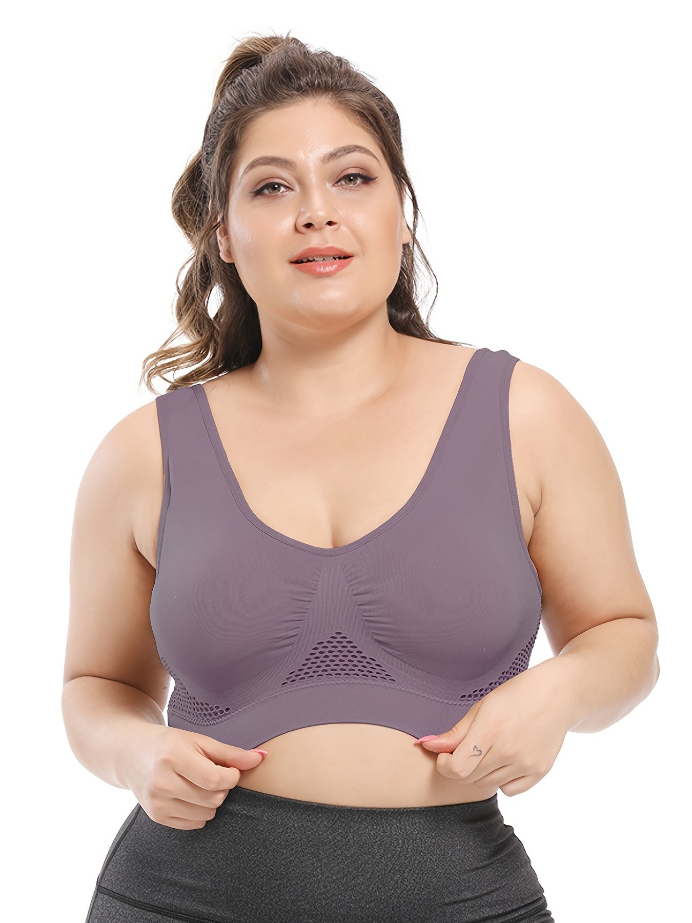 [Gentle Care] Plus Size Seamless Sports Bra for Women - Purple, Breathable Mesh Fabric, Push-Up with Removable Pads, Comfort Fit Vest Style, Sizes 36XL to 40XL, Plus Size Bra -
