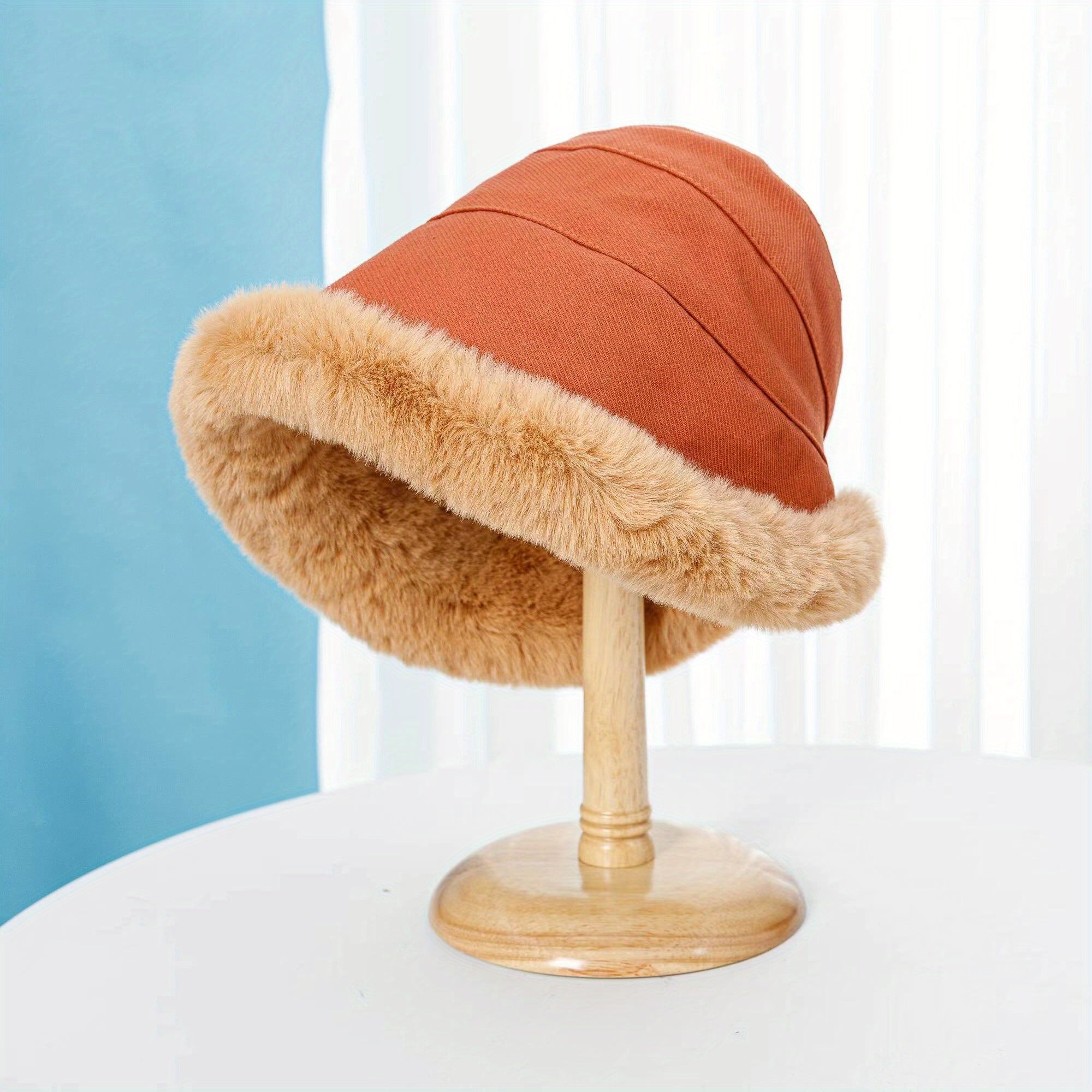 Stay warm and cozy in style with this winter thermal bucket hat! -